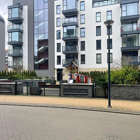 Island Modern Box Apartment Gdansk Exterior photo