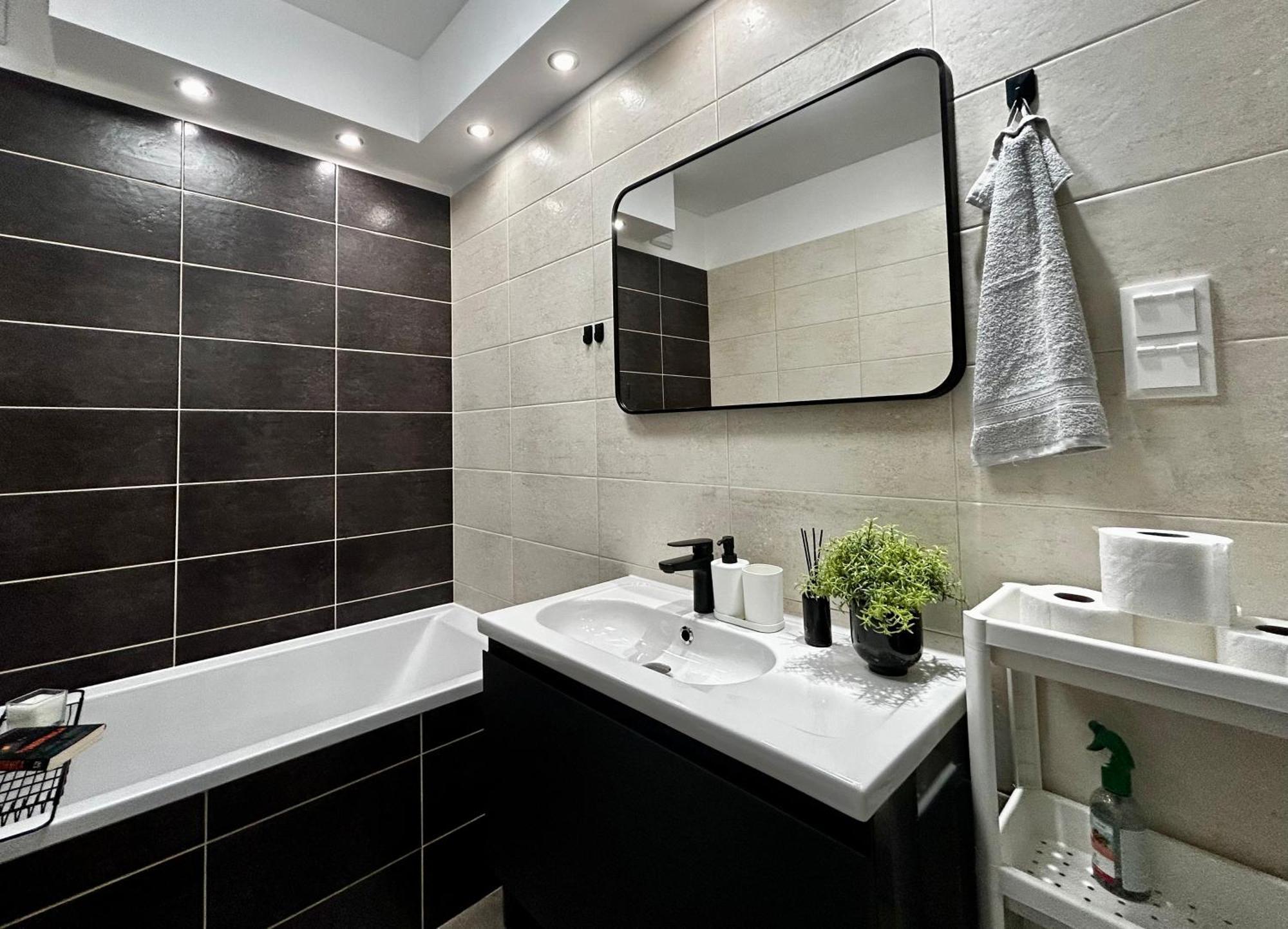 Island Modern Box Apartment Gdansk Exterior photo