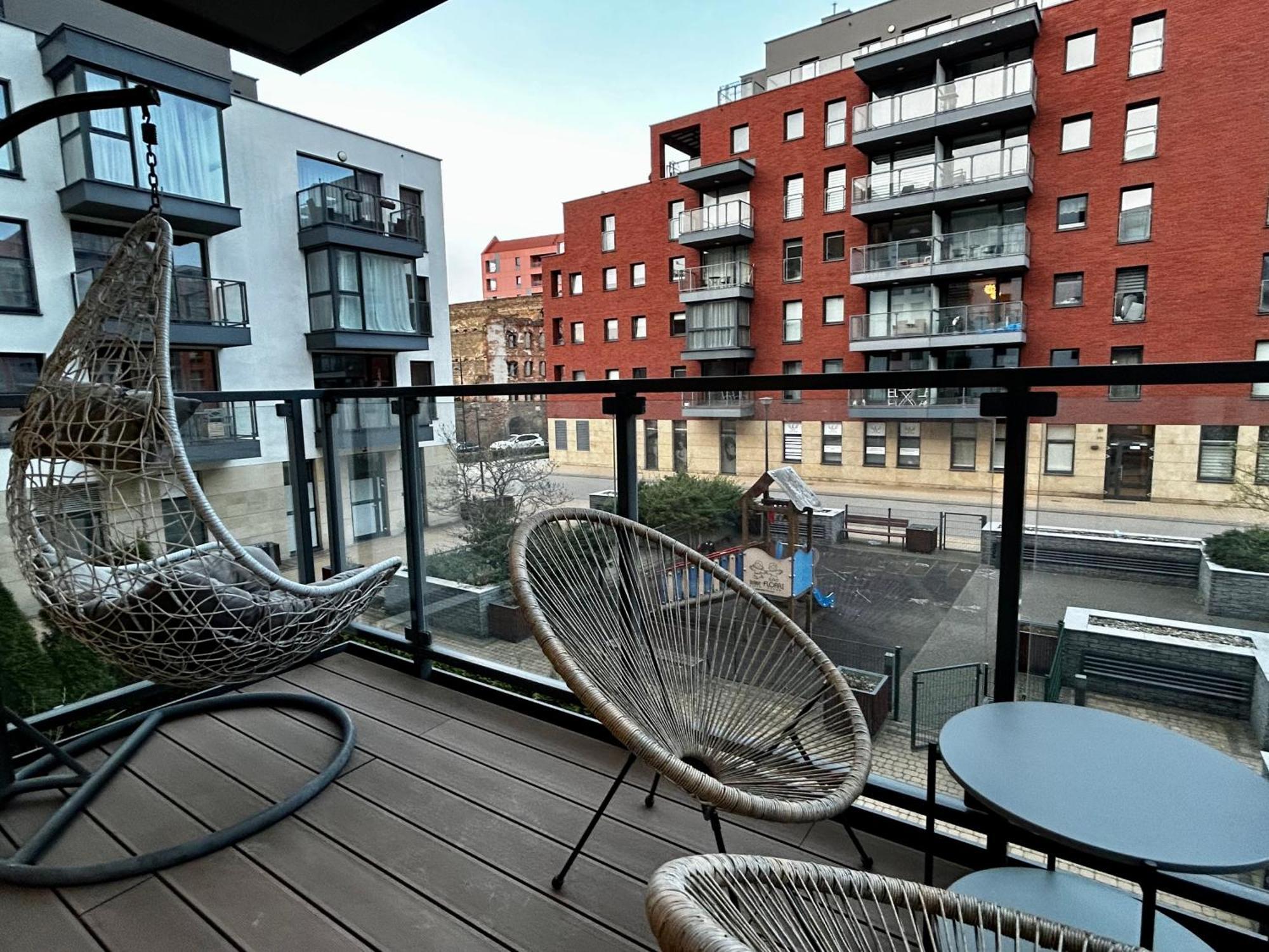Island Modern Box Apartment Gdansk Exterior photo